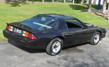 Chevrolet-Camaro-Coupe-1983-Purple-Other-105946-13