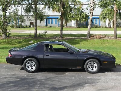 Chevrolet-Camaro-Coupe-1983-Purple-Other-105946-17