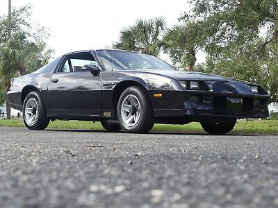 Chevrolet-Camaro-Coupe-1983-Purple-Other-105946-22