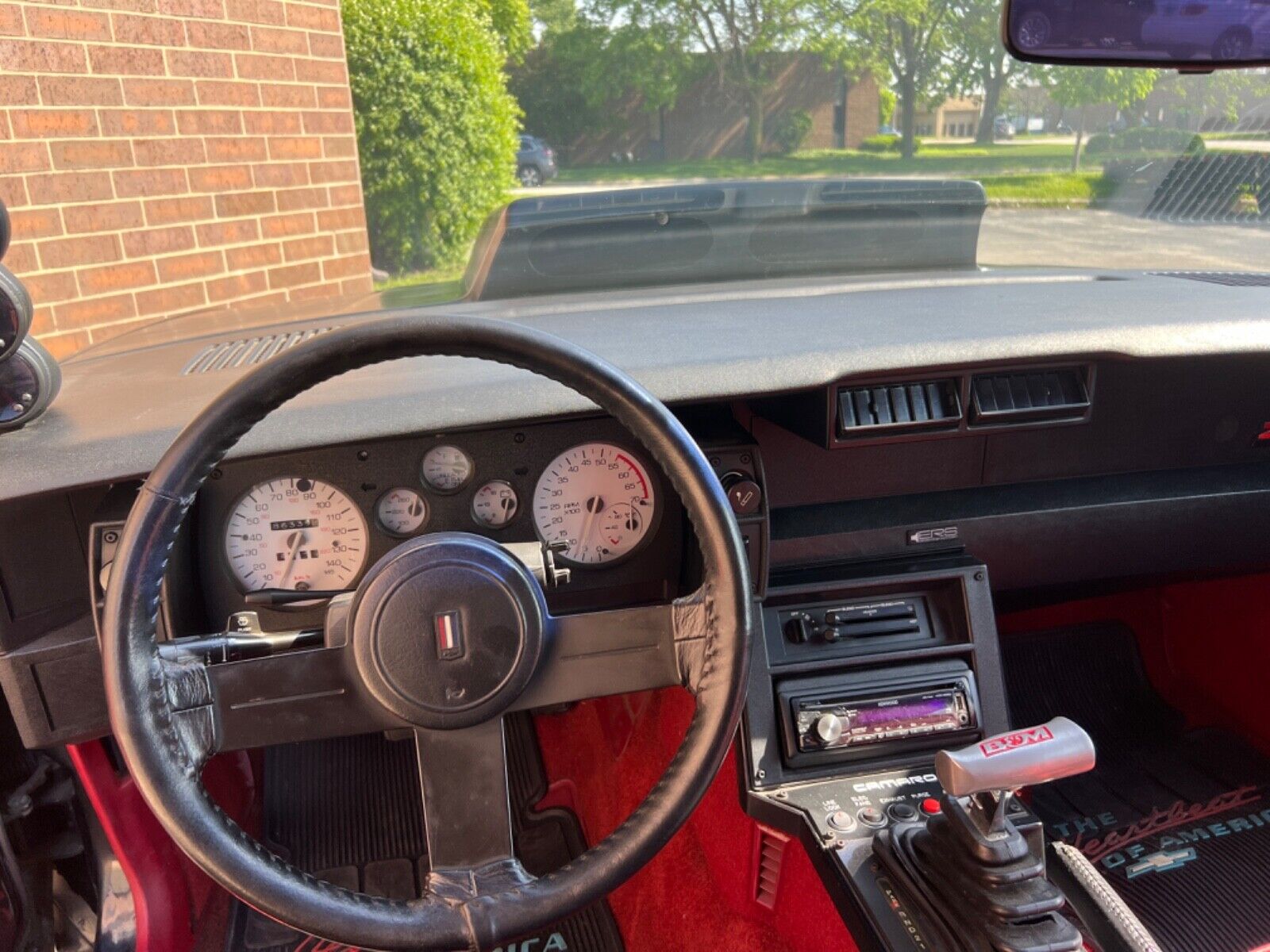 Chevrolet-Camaro-Coupe-1986-Black-Red-138949-23