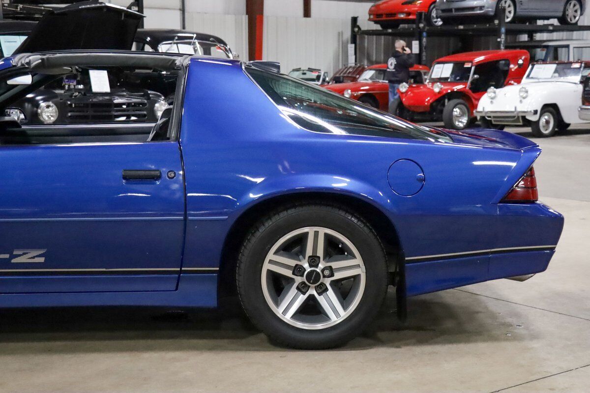 Chevrolet-Camaro-Coupe-1986-Blue-Gray-118512-4