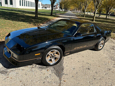 Chevrolet-Camaro-Coupe-1987-1