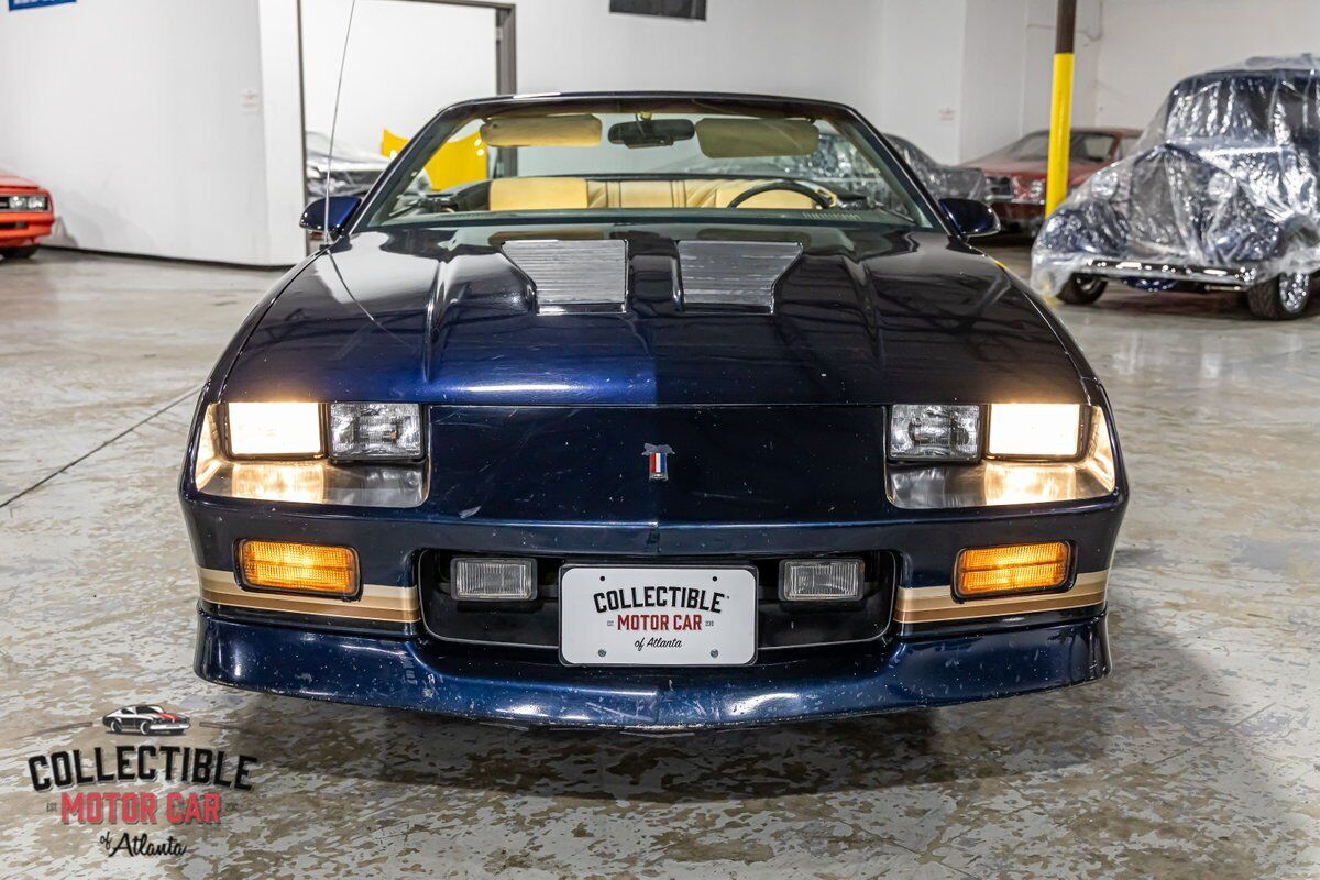 Chevrolet-Camaro-Coupe-1987-12