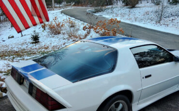 Chevrolet-Camaro-Coupe-1992-2