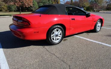 Chevrolet-Camaro-sport-coupe-amp-convertible-1995-12