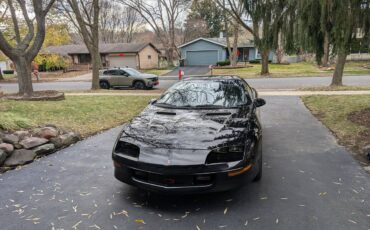 Chevrolet-Camaro-sport-coupe-amp-convertible-1995-15