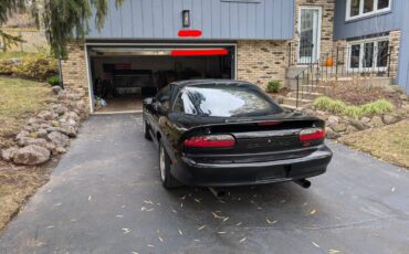 Chevrolet-Camaro-sport-coupe-amp-convertible-1995-17