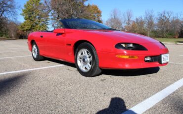 Chevrolet-Camaro-sport-coupe-amp-convertible-1995