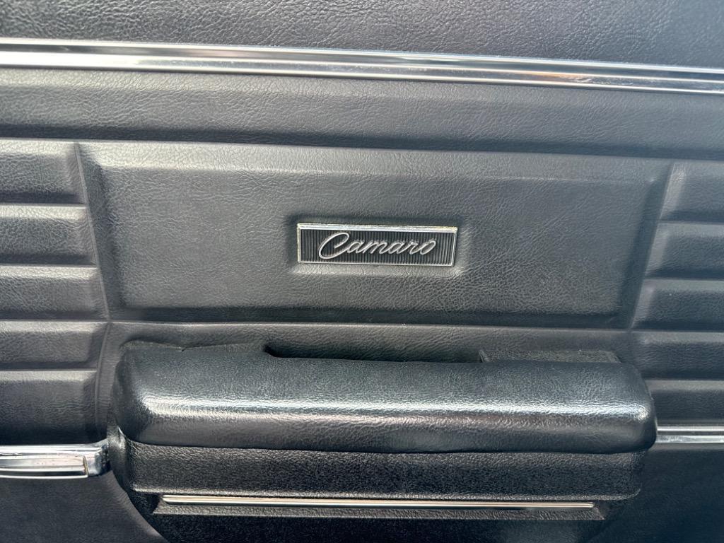 Chevrolet-Camaro-x2019s-match-50k-documented-miles-factory-ac-1968-34