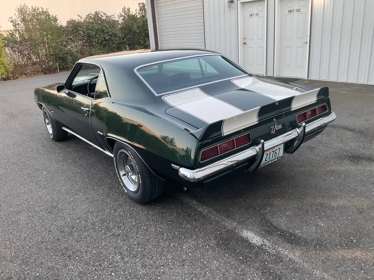 Chevrolet-Camaro-z28-1969-5