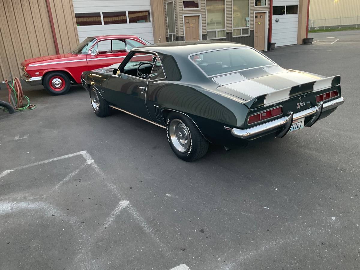 Chevrolet-Camaro-z28-1969-8