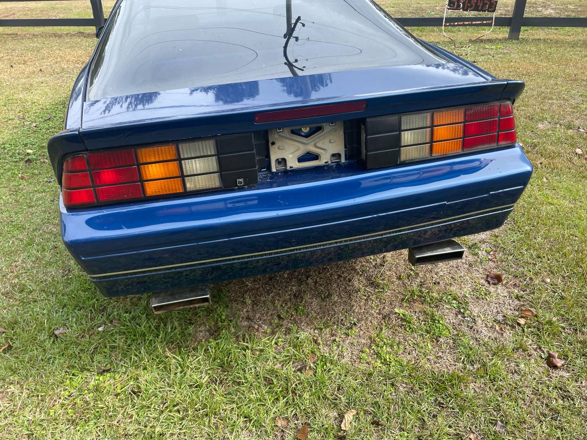 Chevrolet-Camaro-z28-1984-2