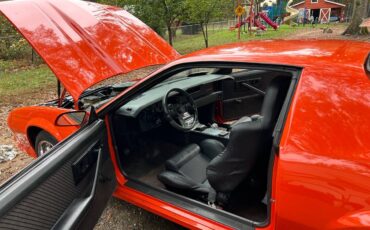 Chevrolet-Camaro-z28-1984-orange-112654-11