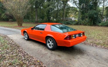 Chevrolet-Camaro-z28-1984-orange-112654-3