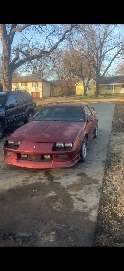 Chevrolet-Camaro-z28-1991-1