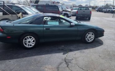 Chevrolet-Camaro-z28-1995-green-252666-2