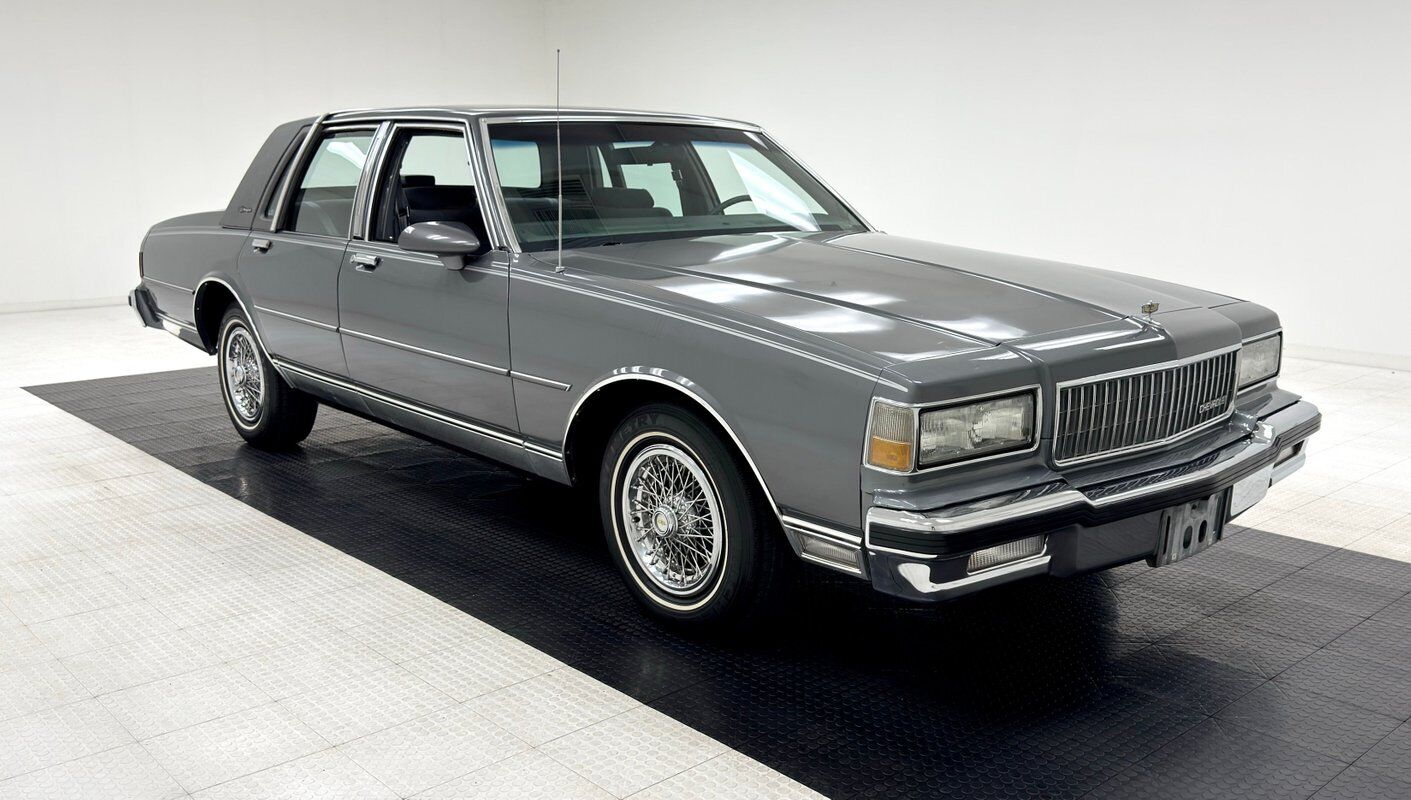 Chevrolet-Caprice-Berline-1989-6