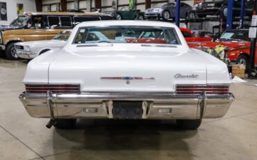 Chevrolet-Caprice-Coupe-1966-White-Blue-15445-6