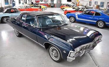 Chevrolet-Caprice-Coupe-1967-1