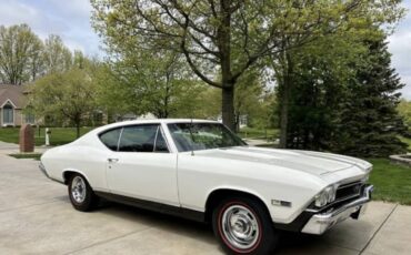 Chevrolet-Chevelle-1968-white-95464-5