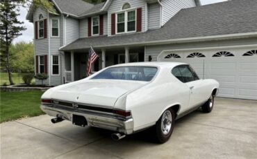 Chevrolet-Chevelle-1968-white-95464-7