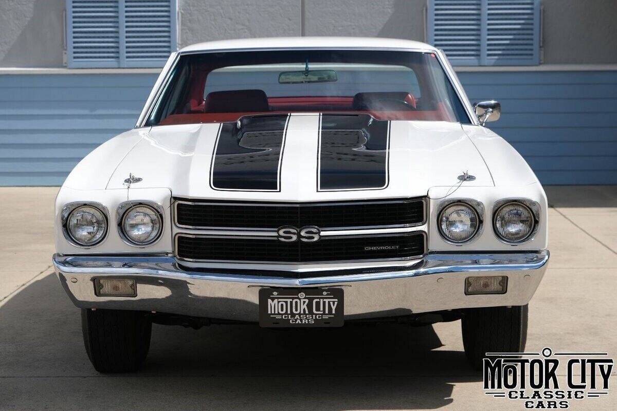 Chevrolet-Chevelle-1970-White-Red-0-7