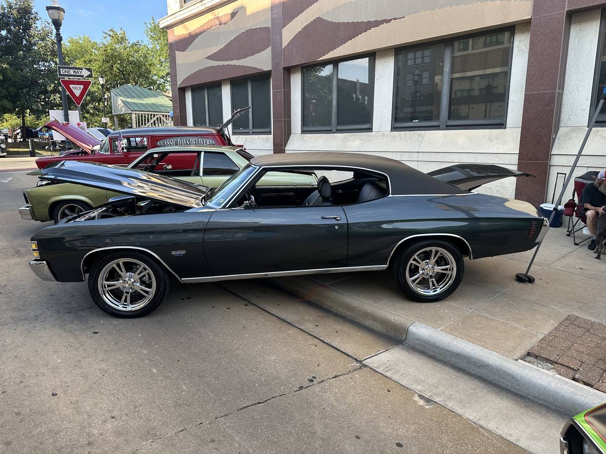 Chevrolet-Chevelle-1971-grey-2092-7