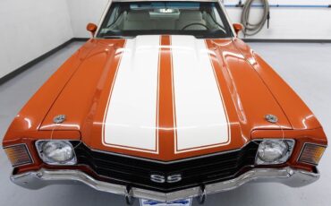 Chevrolet-Chevelle-1972-Orange-White-0-13