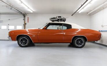 Chevrolet-Chevelle-1972-Orange-White-0-17