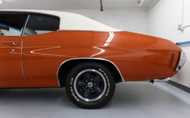 Chevrolet-Chevelle-1972-Orange-White-0-25