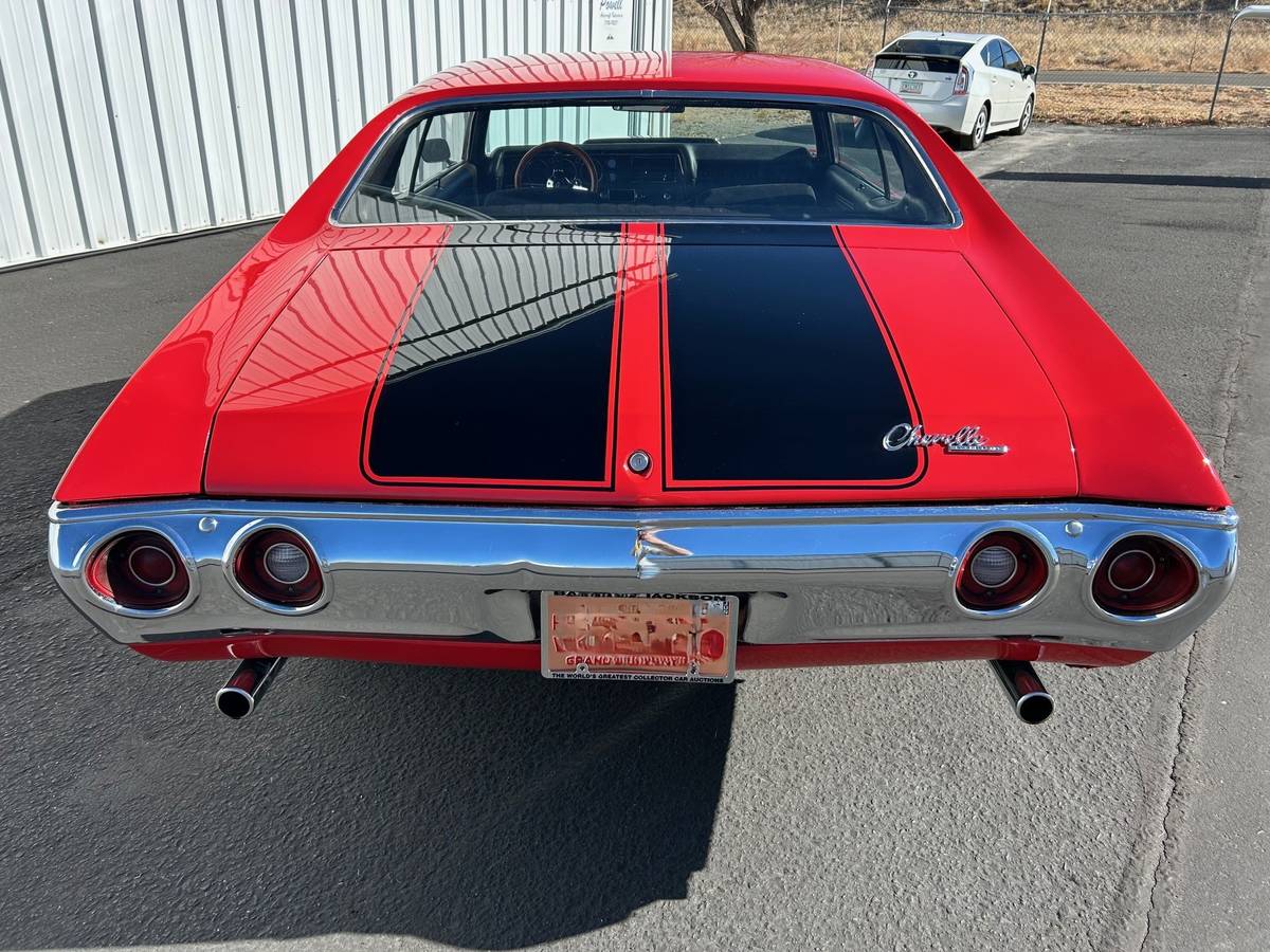 Chevrolet-Chevelle-1972-red-138-6