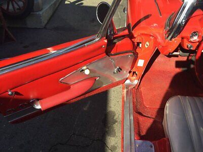 Chevrolet-Chevelle-Cabriolet-1960-Red-Red-125101-5