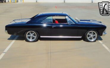 Chevrolet-Chevelle-Coupe-1966-Black-Red-251-8