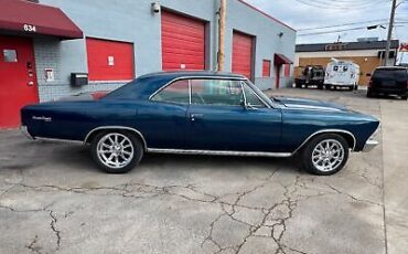 Chevrolet-Chevelle-Coupe-1966-Blue-Black-3880-6