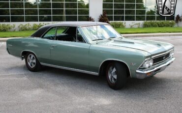 Chevrolet-Chevelle-Coupe-1966-Green-Black-128606-8