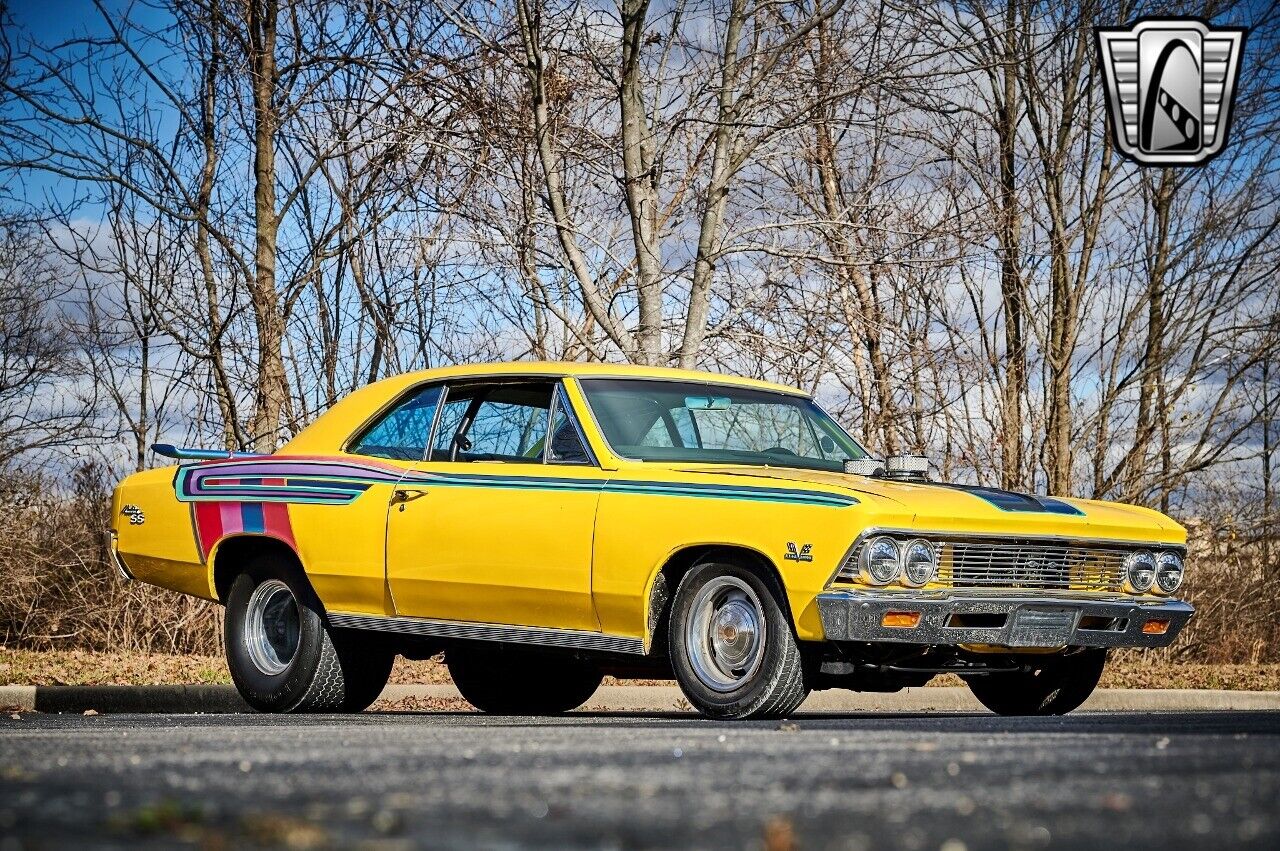 Chevrolet-Chevelle-Coupe-1966-Yellow-Gray-193-8