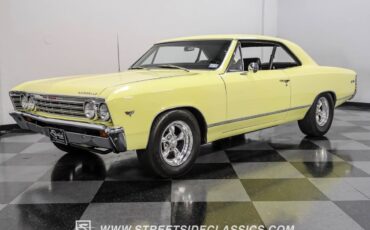 Chevrolet-Chevelle-Coupe-1967-6