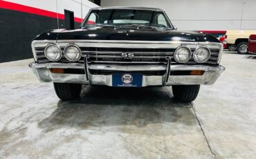 Chevrolet-Chevelle-Coupe-1967-8