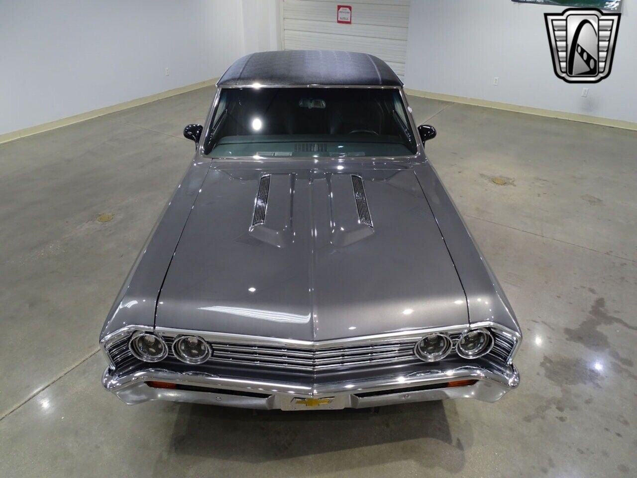 Chevrolet-Chevelle-Coupe-1967-Gray-Black-33190-9