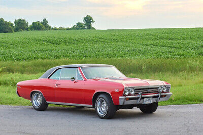 Chevrolet-Chevelle-Coupe-1967-Red-Black-0-4