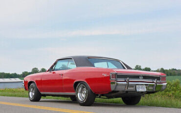 Chevrolet-Chevelle-Coupe-1967-Red-Black-0-5