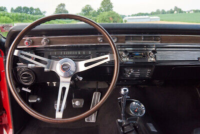 Chevrolet-Chevelle-Coupe-1967-Red-Black-0-8