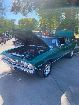 Chevrolet-Chevelle-Coupe-1968-Green-Gray-104421-1