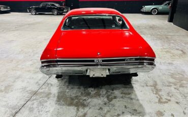 Chevrolet-Chevelle-Coupe-1968-Red-Black-0-4