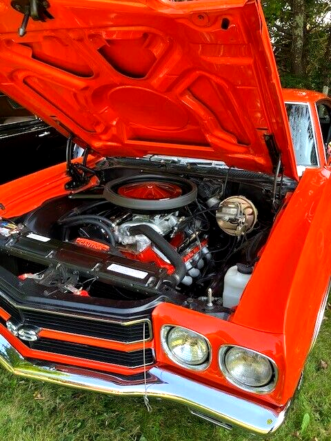 Chevrolet-Chevelle-Coupe-1970-Hugger-Orange-Black-13078-27