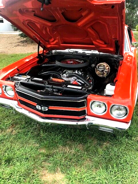 Chevrolet-Chevelle-Coupe-1970-Hugger-Orange-Black-13078-29