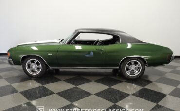 Chevrolet-Chevelle-Coupe-1972-Green-Black-10-2