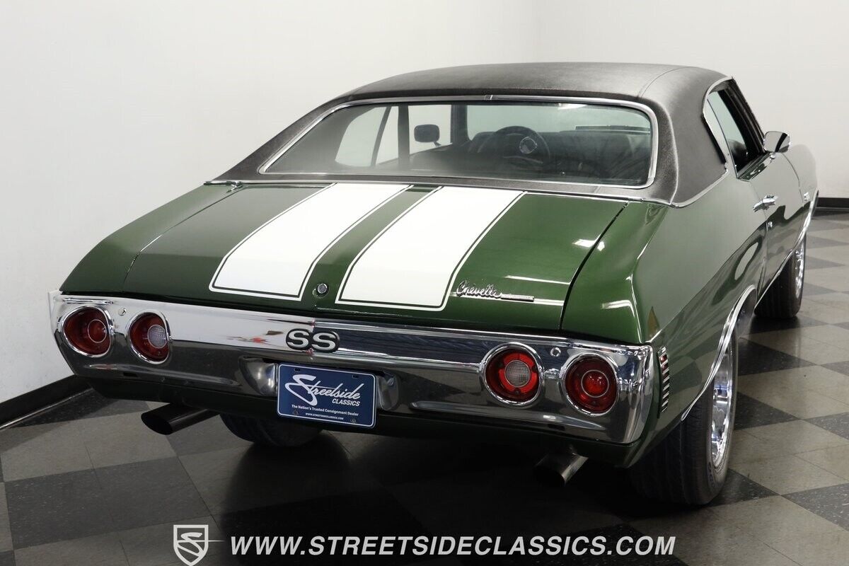 Chevrolet-Chevelle-Coupe-1972-Green-Black-10-9