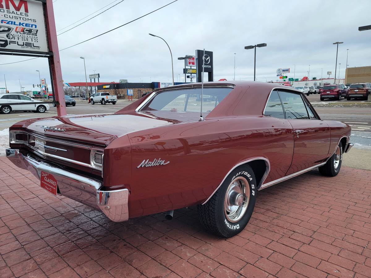 Chevrolet-Chevelle-malibu-1966-3