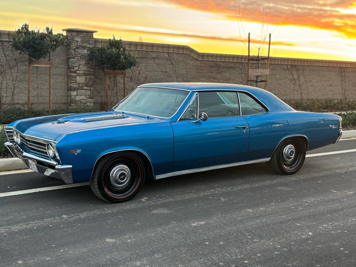 Chevrolet-Chevelle-malibu-1967-1